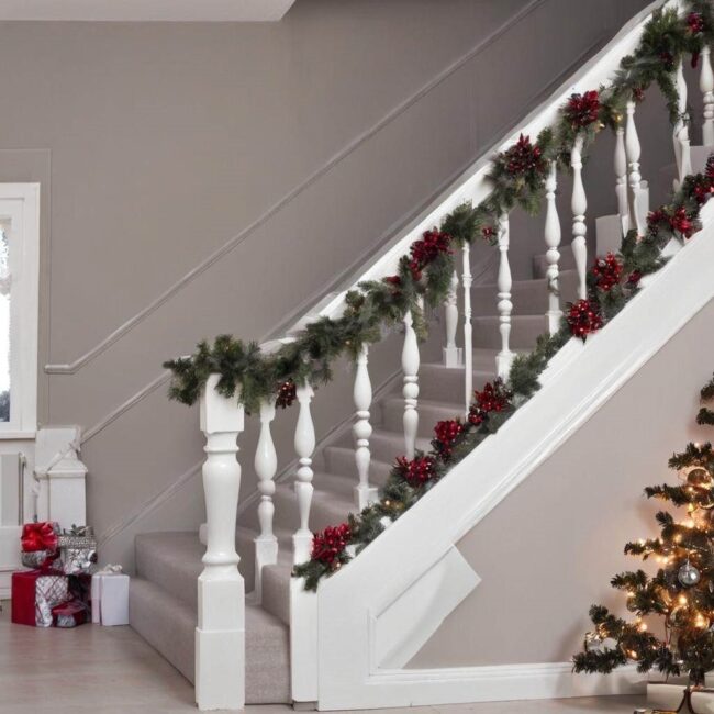 Dekorowanie schodów na Sylwestra