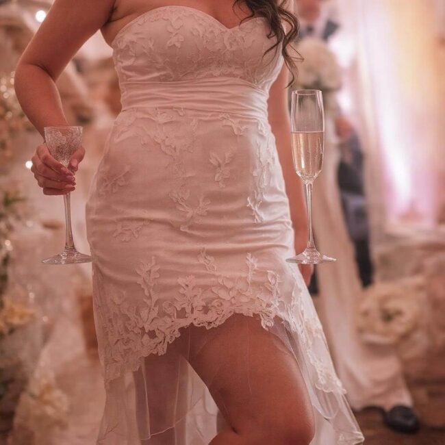 Rozdawanie bukietów podczas ceremonii